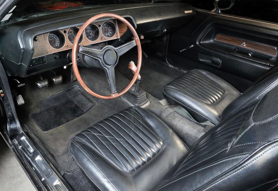  Dodge Challenger R/T Hemi 1971 года  (фото 15 из 17)